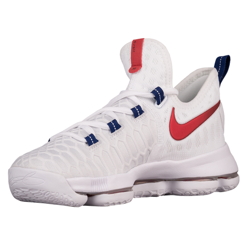 closeout basketball shoes